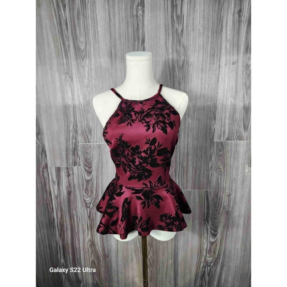 Windsor Burgundy Black Flocked Floral Peplum Top Lace Open Back Halter‎ Small